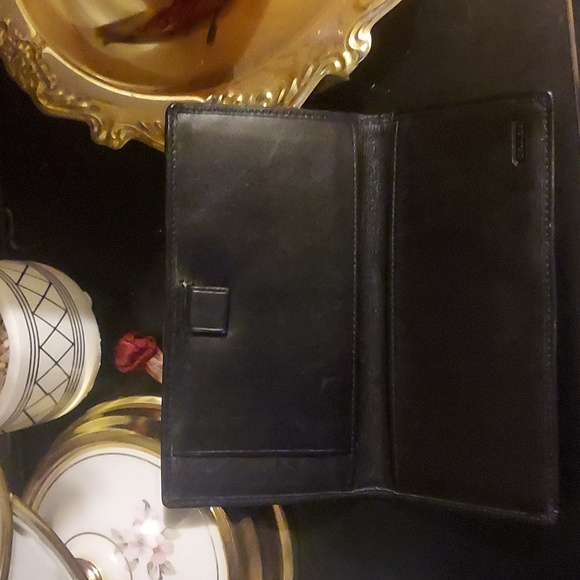 Coach Signature Canvas Checkbook / Money Book Clutch EUC Vintage - Picture 3 of 6